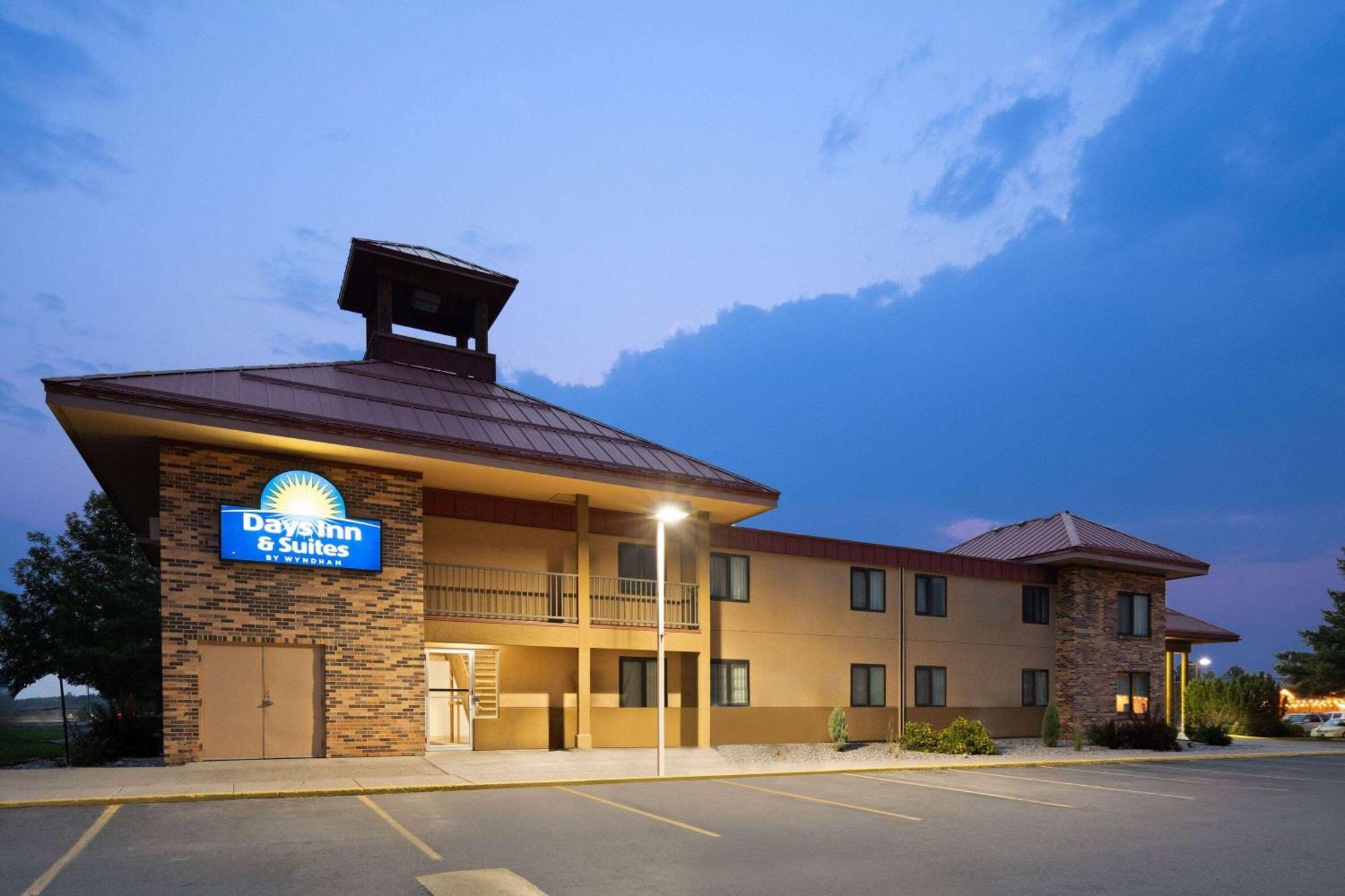 Hotel Days & By Wyndham 3*