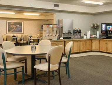 Days & By Wyndham Hotel 3*