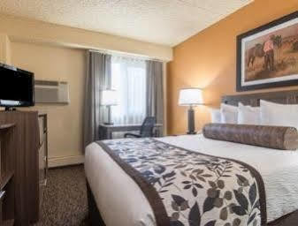 Days & By Wyndham Hotel Bozeman